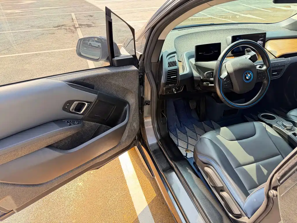 BMW i3 (Import) — миниатюра 5