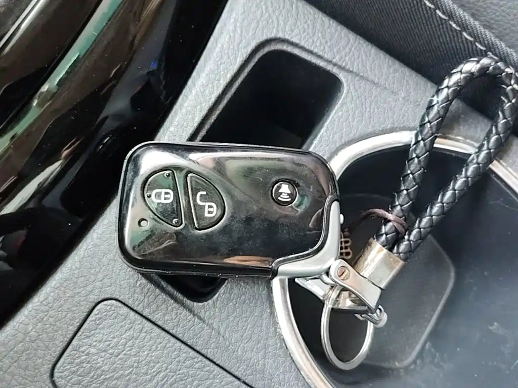 BYD F3 — миниатюра 9