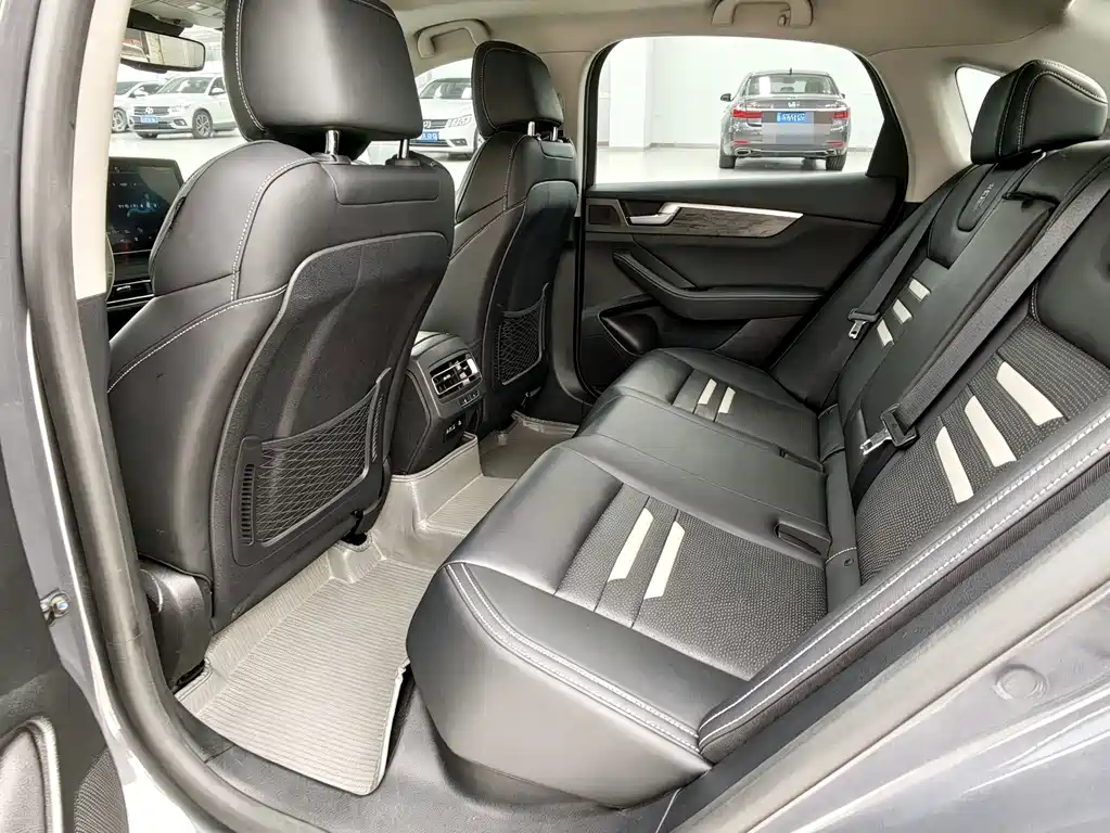 BYD Qin Pro NEV — миниатюра 7