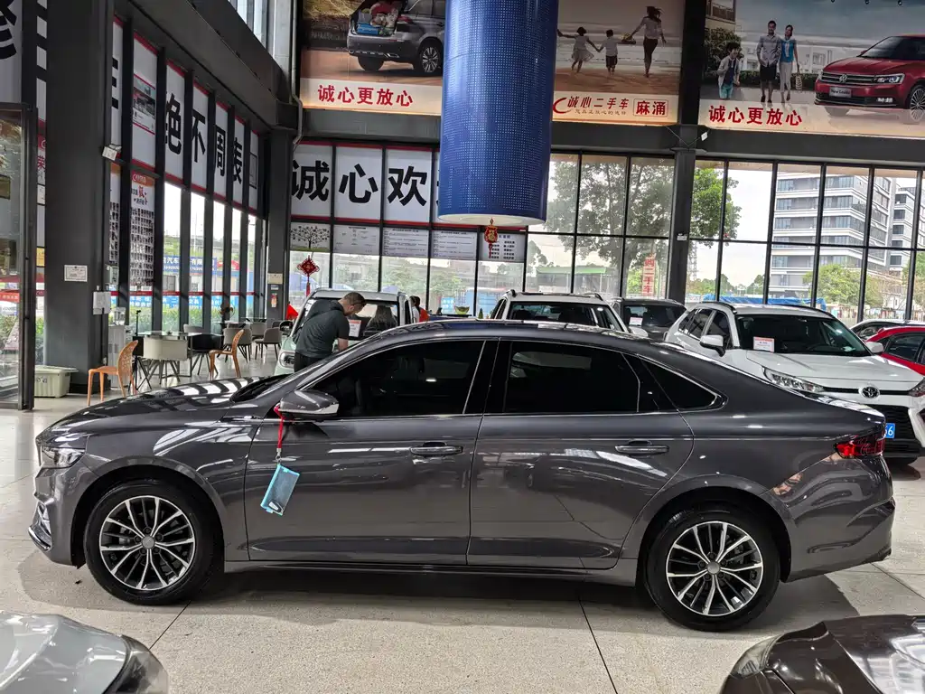 Geely Preface 2025 1.5TD