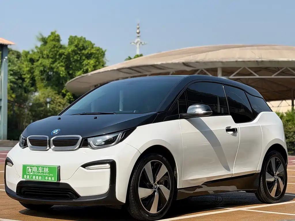 BMW i3 (Import)