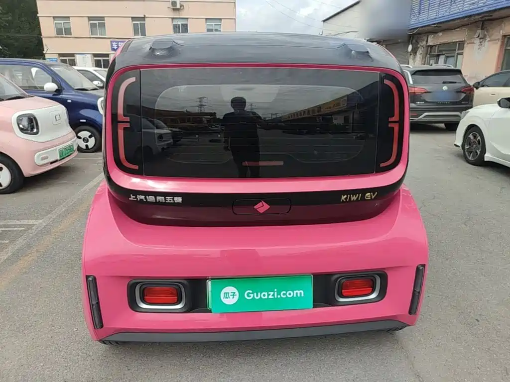 Baojun KiWi EV — миниатюра 6
