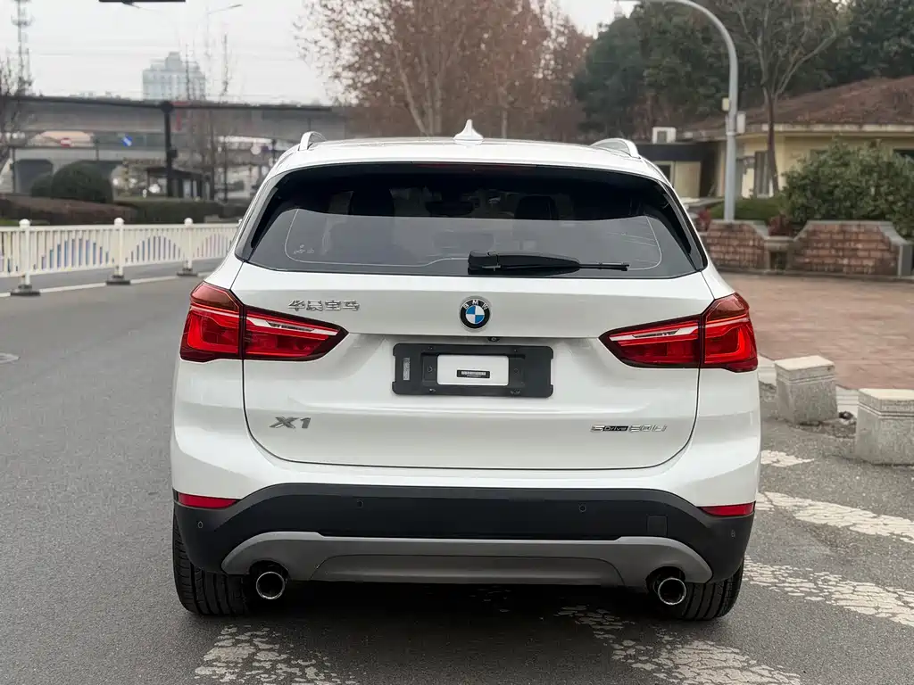 BMW X1 — миниатюра 4
