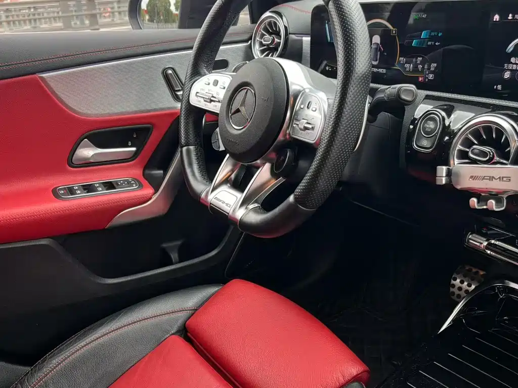 Mercedes-Benz A-Class AMG — миниатюра 6