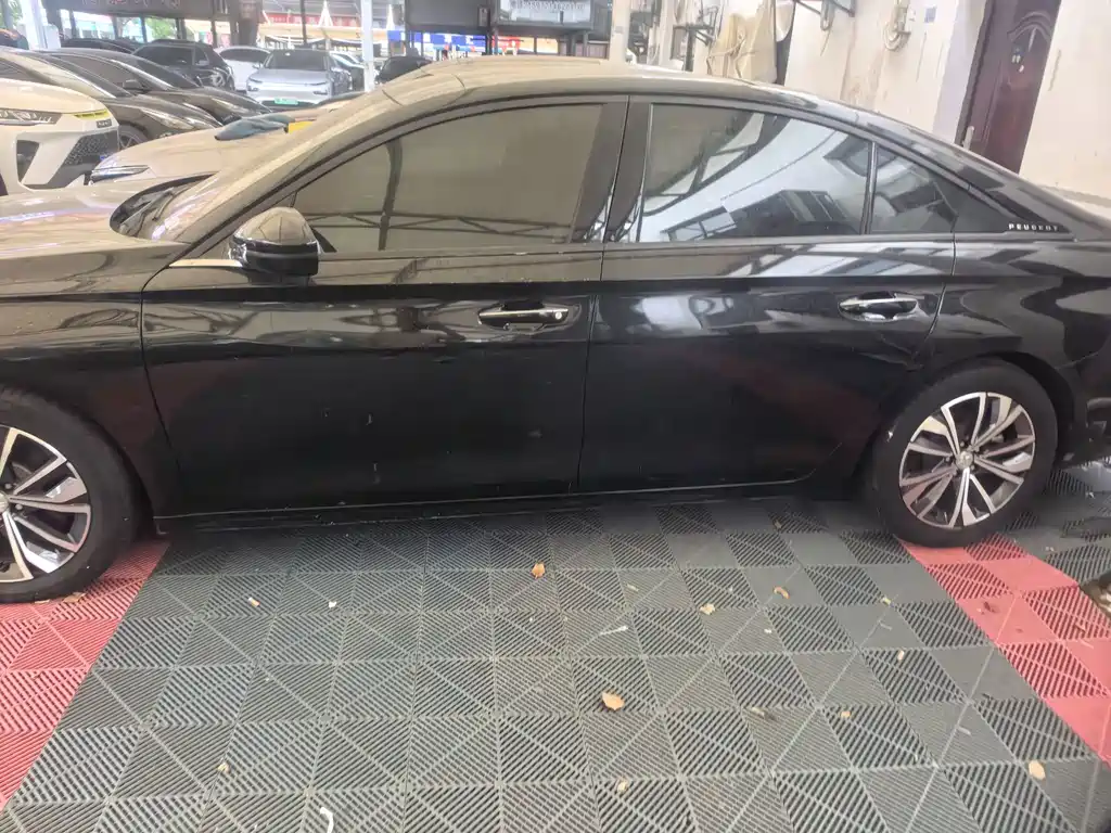 Peugeot 508 — миниатюра 10