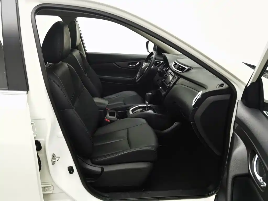 Nissan X-Trail — миниатюра 23