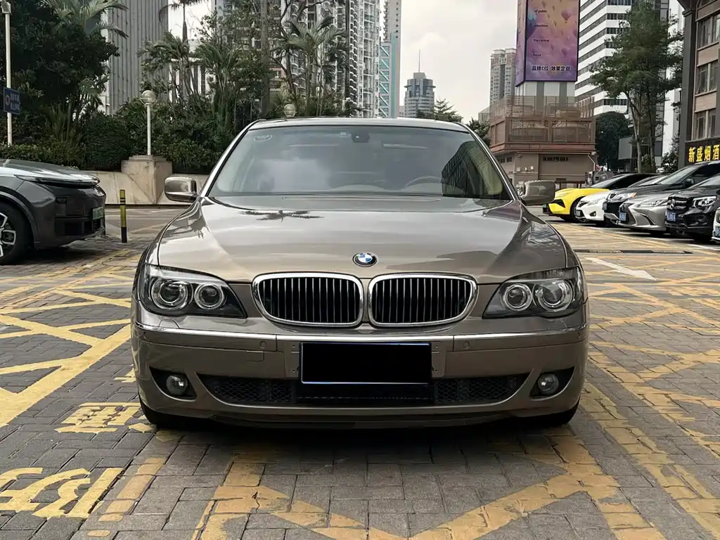BMW 7 Series 7 2005 730Li