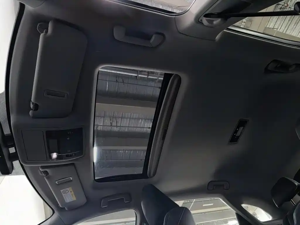 Lexus RX — миниатюра 14