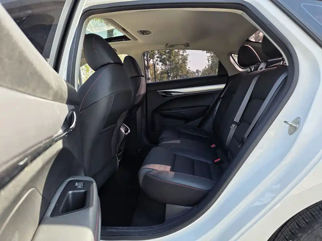 GEELY AUTOMOBILE BINRUI