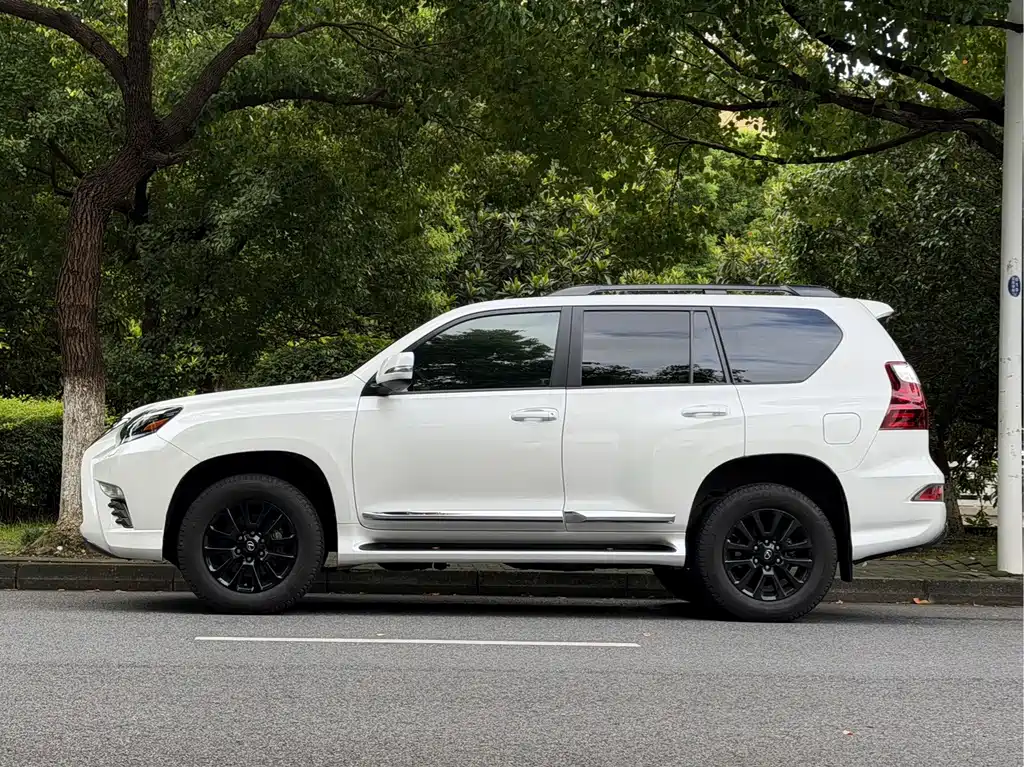 Lexus GX — миниатюра 5