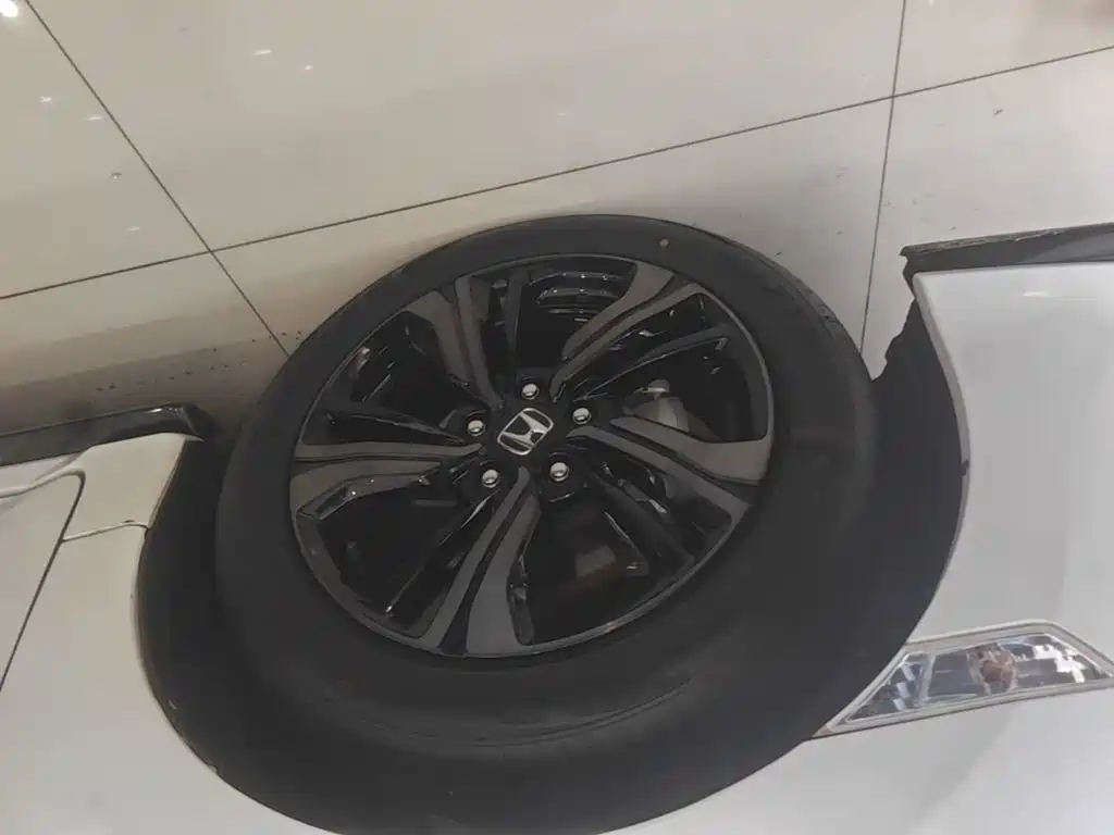 Honda Civic — миниатюра 23