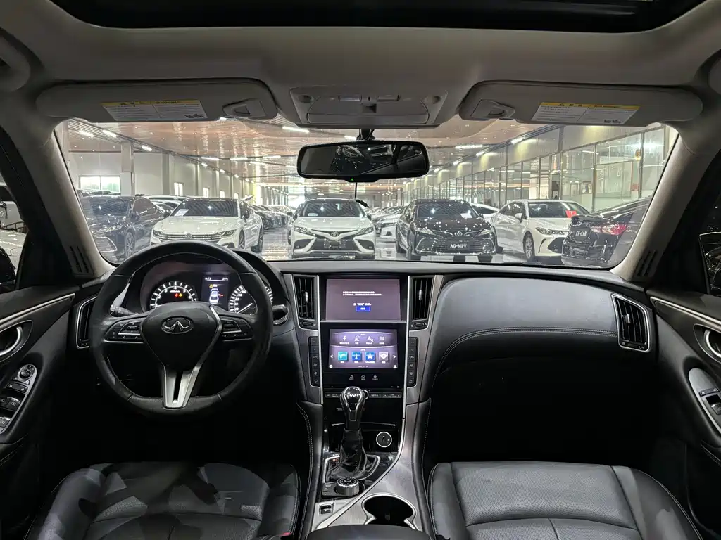 Infiniti Q50L — миниатюра 12