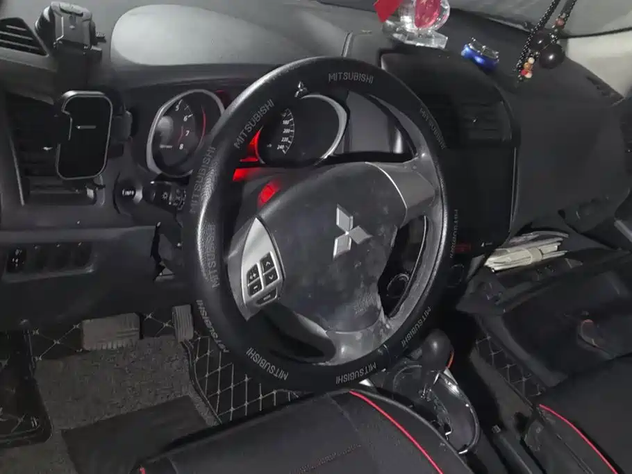 Mitsubishi ASX — миниатюра 15