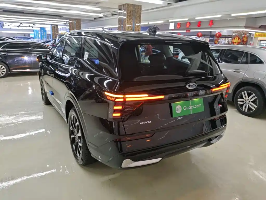 Ford Edge 2026 L 2.0T EcoBoost мест