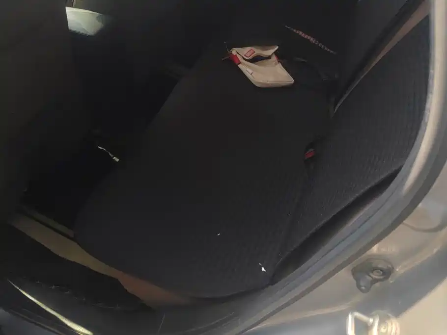 Honda Fit — миниатюра 11