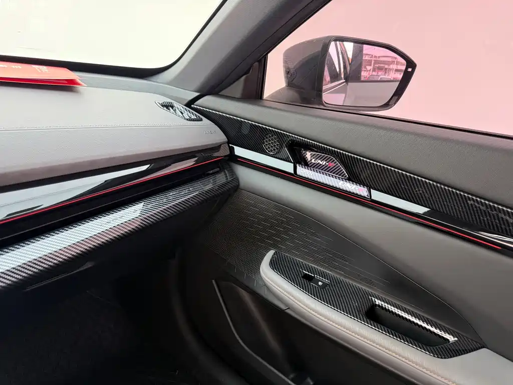 Changan UNI-V 1.5T Smart Navigator Type, фото 8