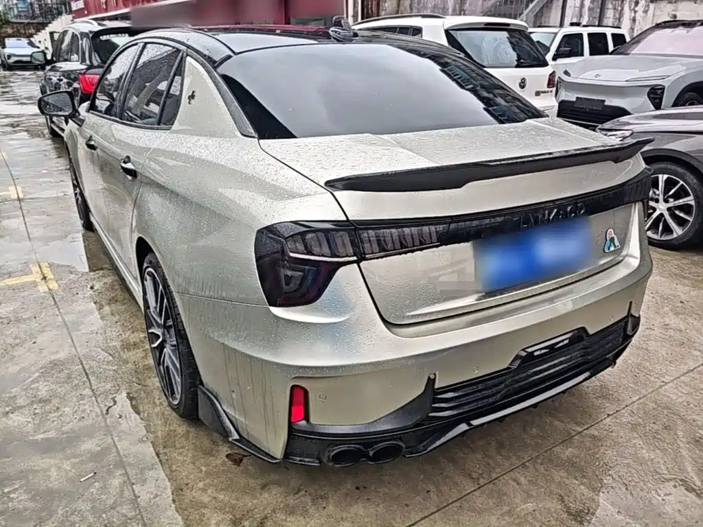 Lynk & Co 03 — миниатюра 5