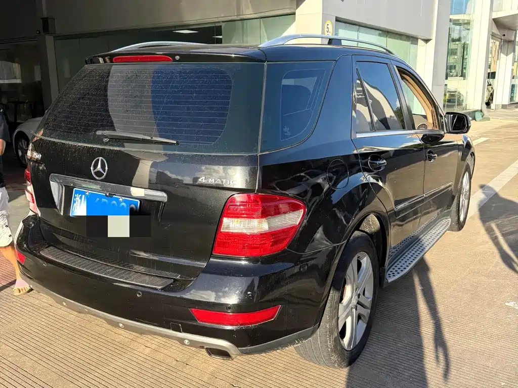Mercedes-Benz M-Class — миниатюра 4
