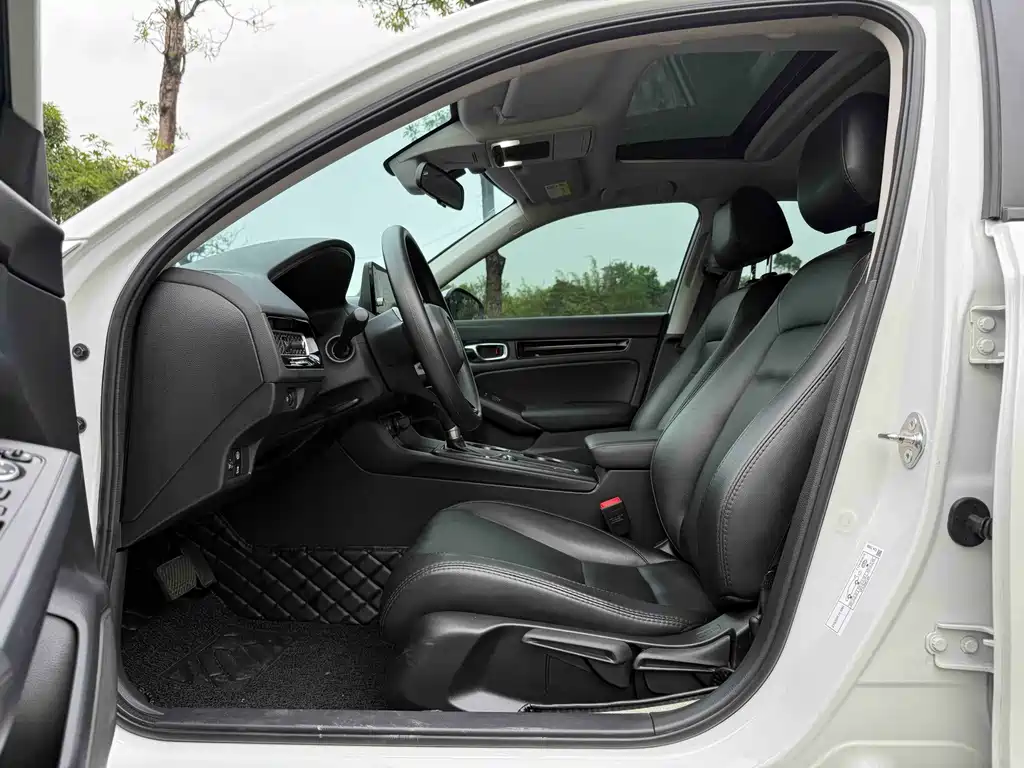 Honda Civic — миниатюра 4