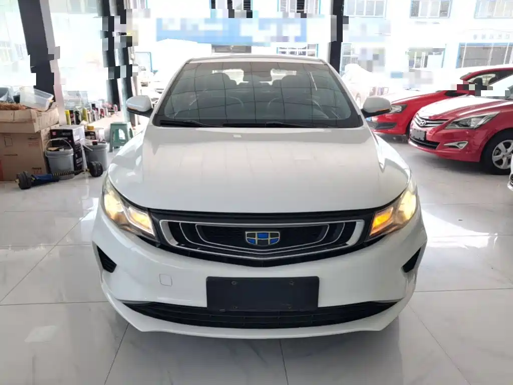 Geely Emgrand GL — миниатюра 3