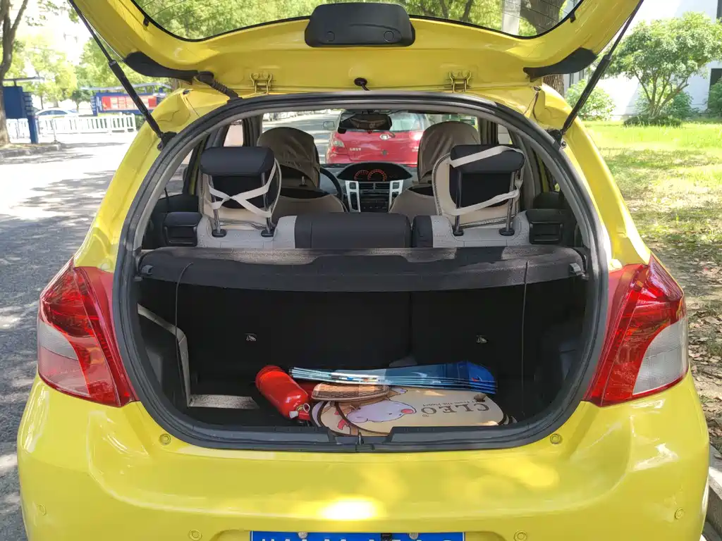 Toyota Yaris — миниатюра 19