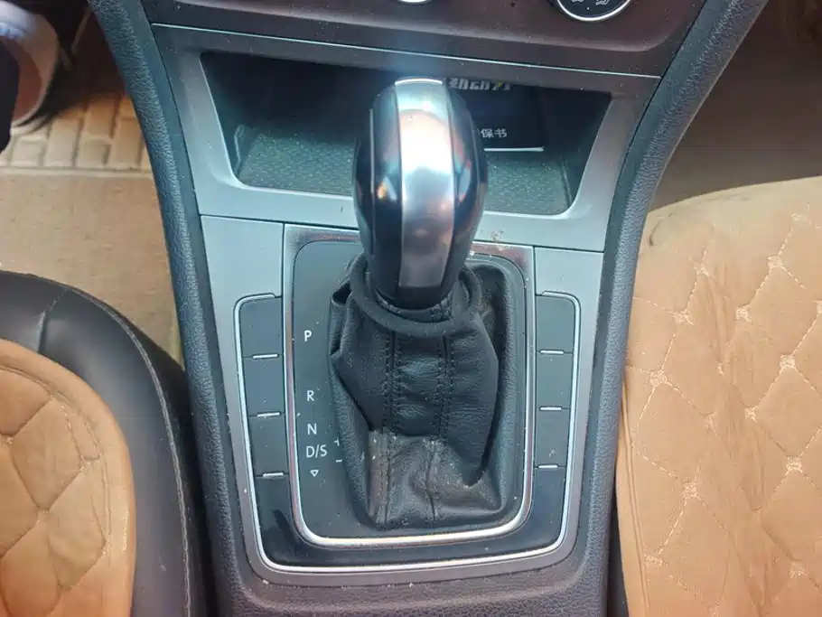 Volkswagen Golf — миниатюра 16