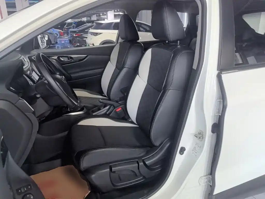 Nissan Qashqai — миниатюра 15