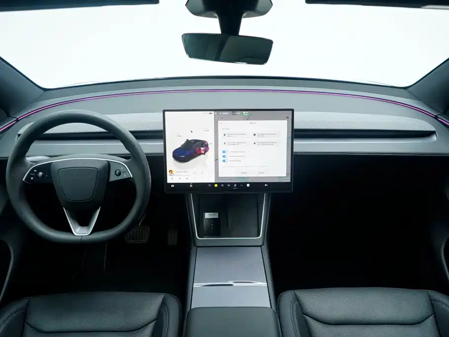 Tesla Model Y — миниатюра 3