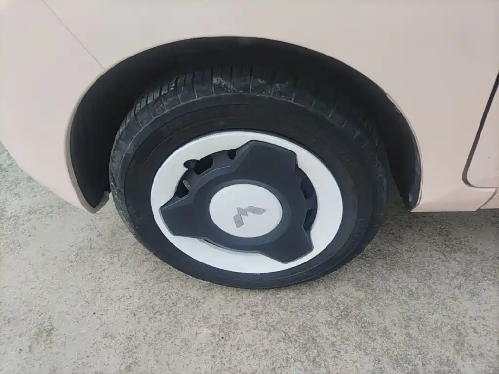Wuling MINIEV — миниатюра 23