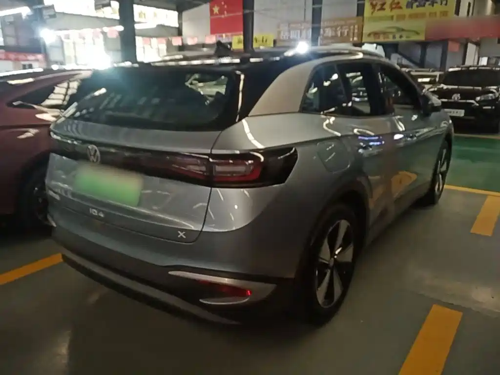 Volkswagen ID.4 X 2025 Smart