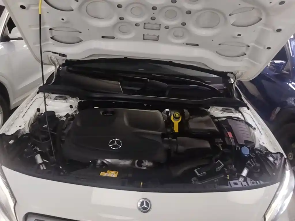 Mercedes-Benz GLA — миниатюра 20