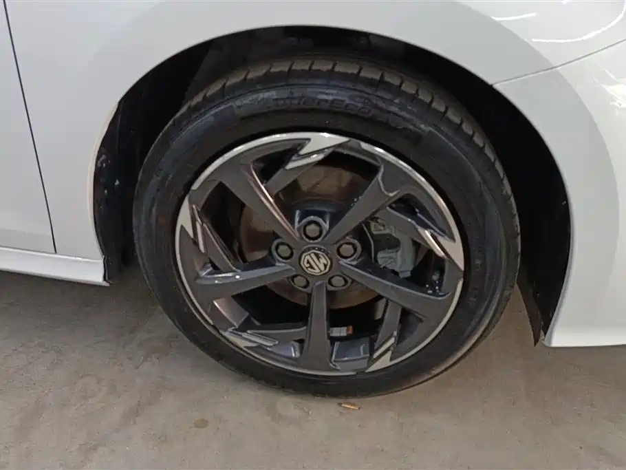 MG 5 2022 300TGI DCT
