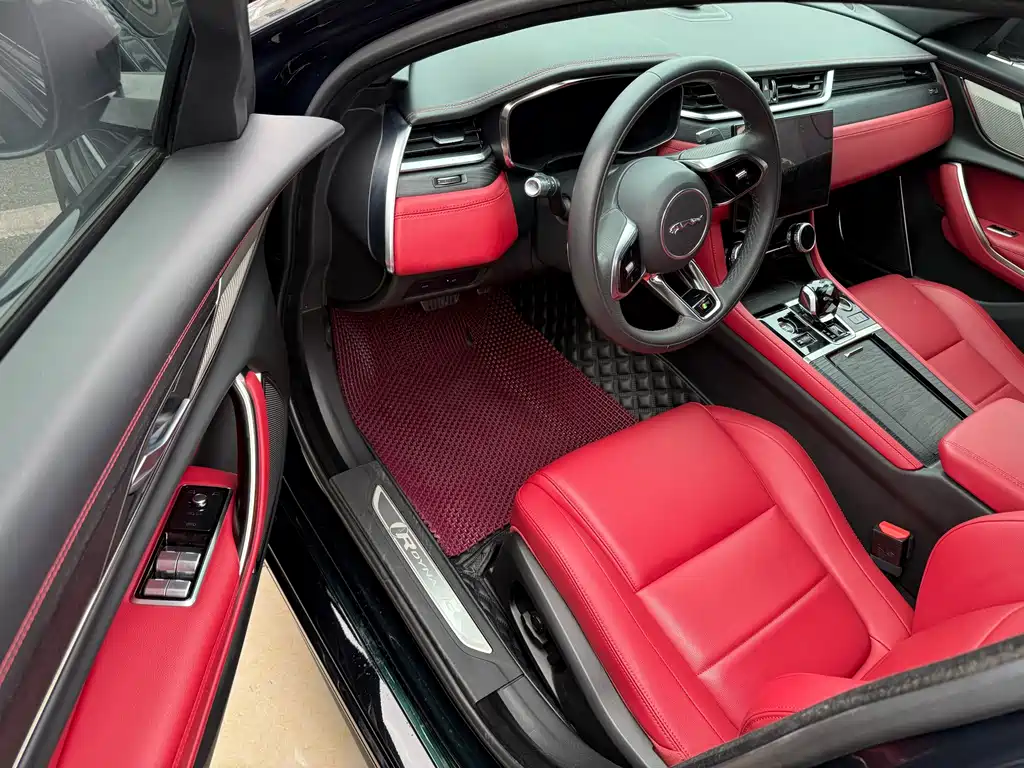Jaguar XFL — миниатюра 8