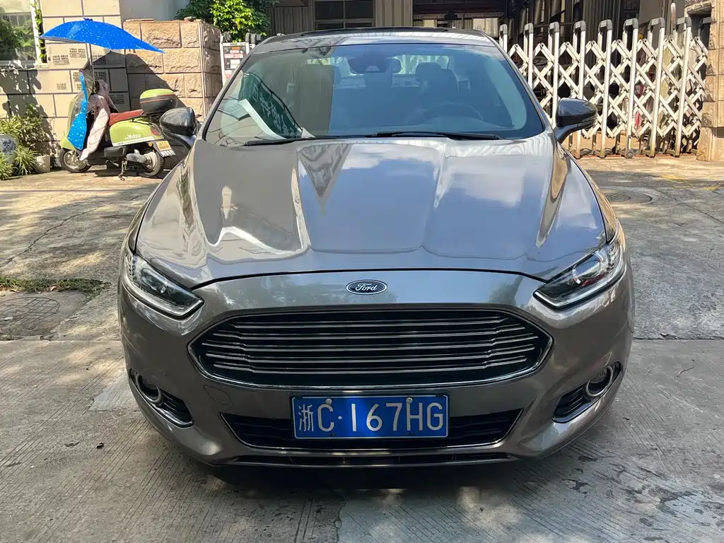 Ford Mondeo — миниатюра 2