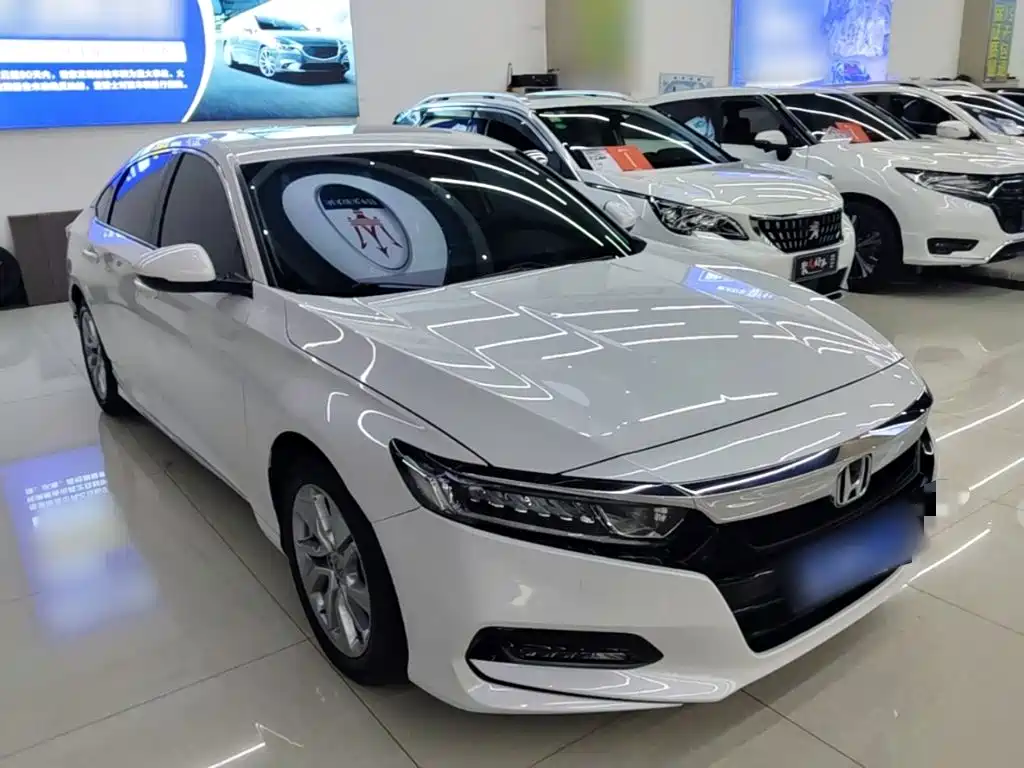 Honda Accord — миниатюра 4