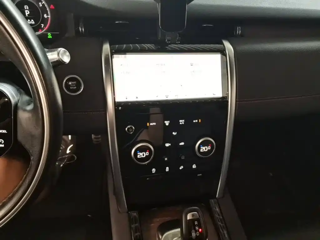 Land Rover Discovery Sport — миниатюра 13