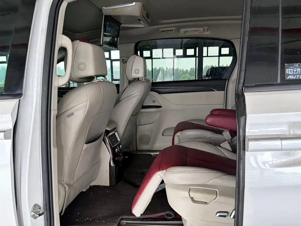 Buick GL8 2017 ES 28T Comfort V