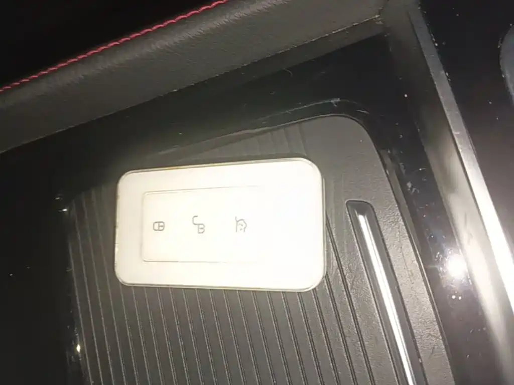 BYD Tang New Energy — миниатюра 9