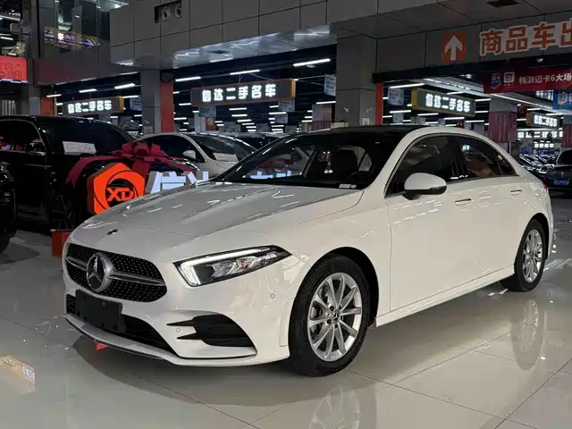 MERCEDES-BENZ A CLASS