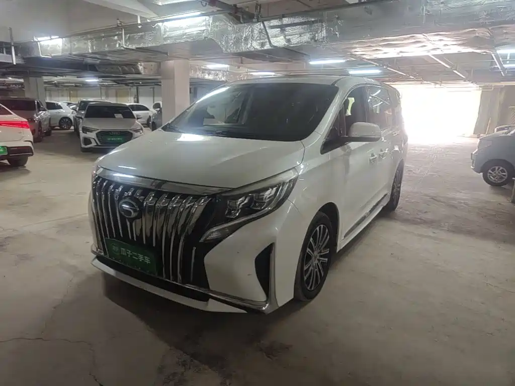 GAC Motor Trumpchi M8