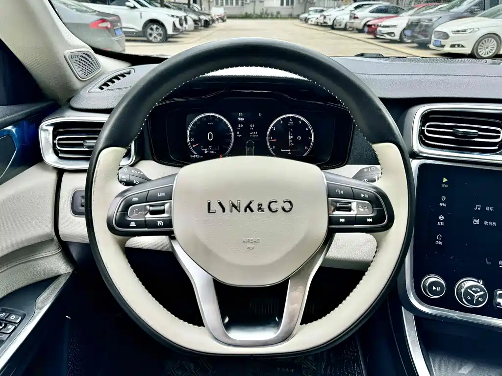 LYNK 01