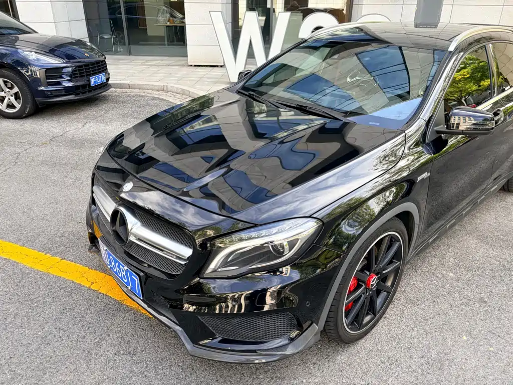 Mercedes-Benz GLA AMG — миниатюра 2