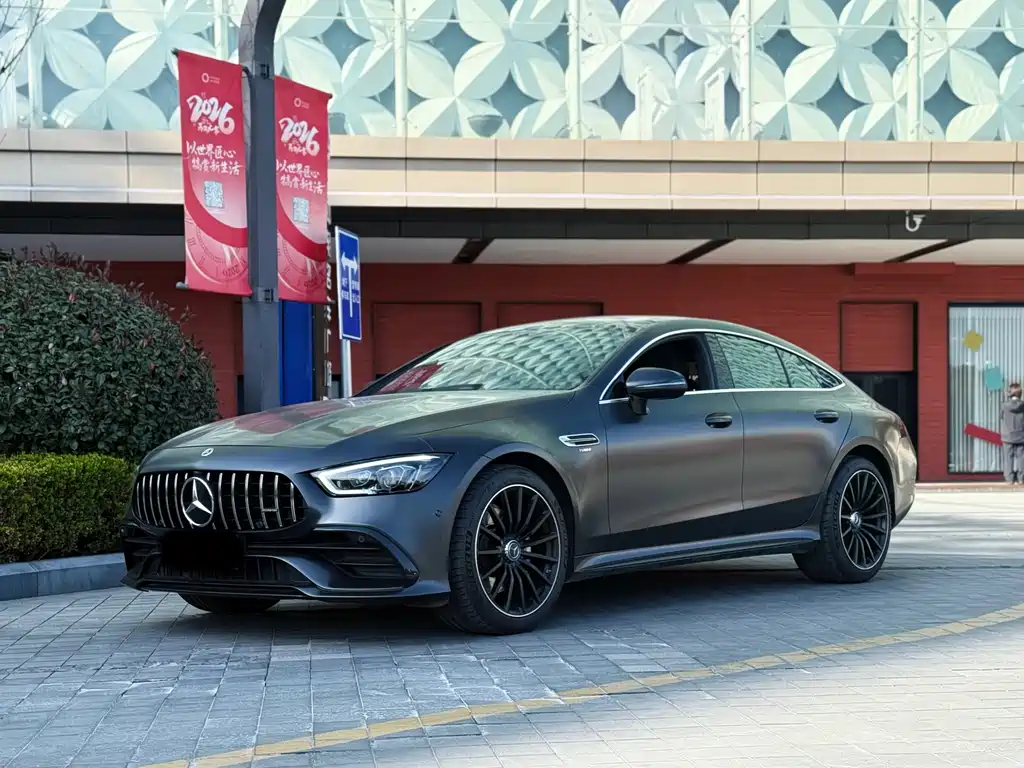 MERCEDES-BENZ AMG GT