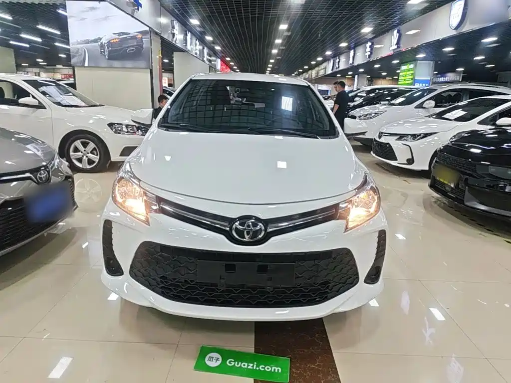 Toyota Vios FS — миниатюра 3