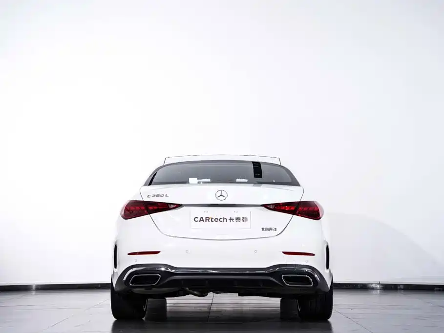Mercedes-Benz C-Class — миниатюра 7