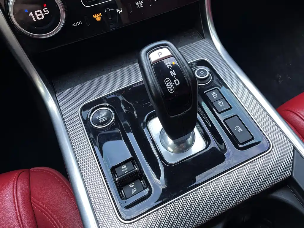 Jaguar XEL — миниатюра 13
