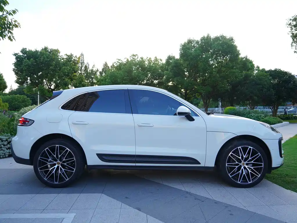 Porsche Macan — миниатюра 17