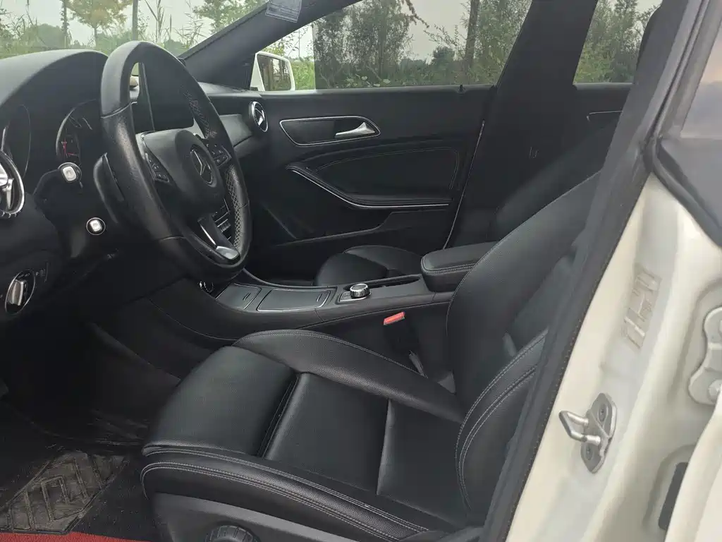 Mercedes-Benz CLA (Import) — миниатюра 8