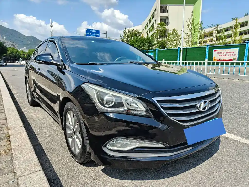 Hyundai Mistra — миниатюра 3
