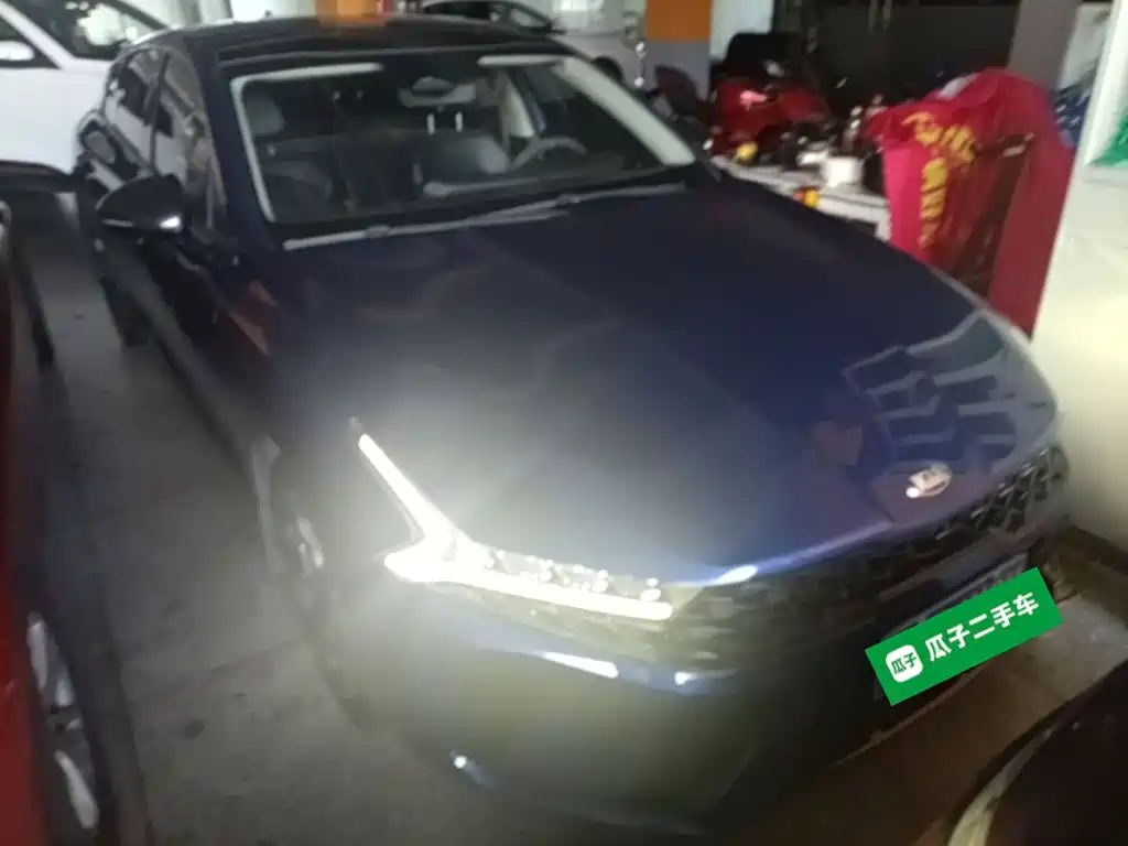 Kia K5 — миниатюра 4